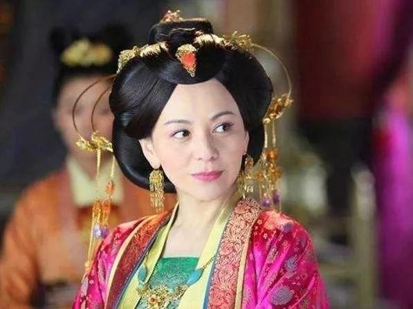 宋太祖的娘一句话改变中国历史，如果你是宋太祖你会怎么做？