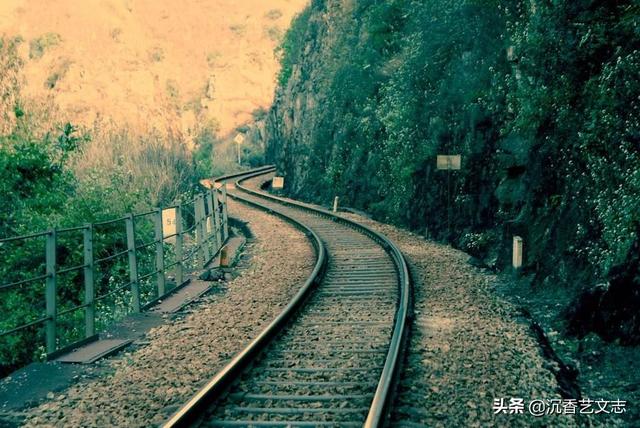 滇越铁路血泪史：每公里铁路下埋葬着150名中国劳工的冤魂