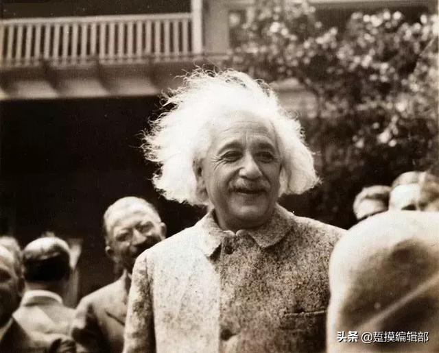 爱因斯坦其实很朋克