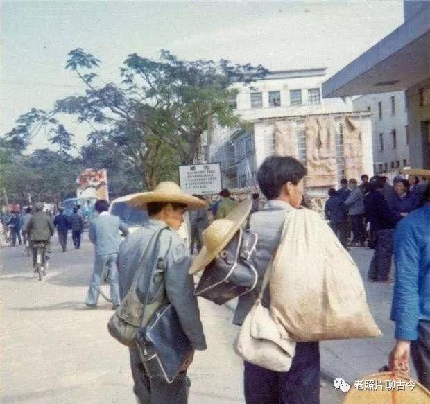 80年代深圳老照片，想不到那时候的深圳是这样